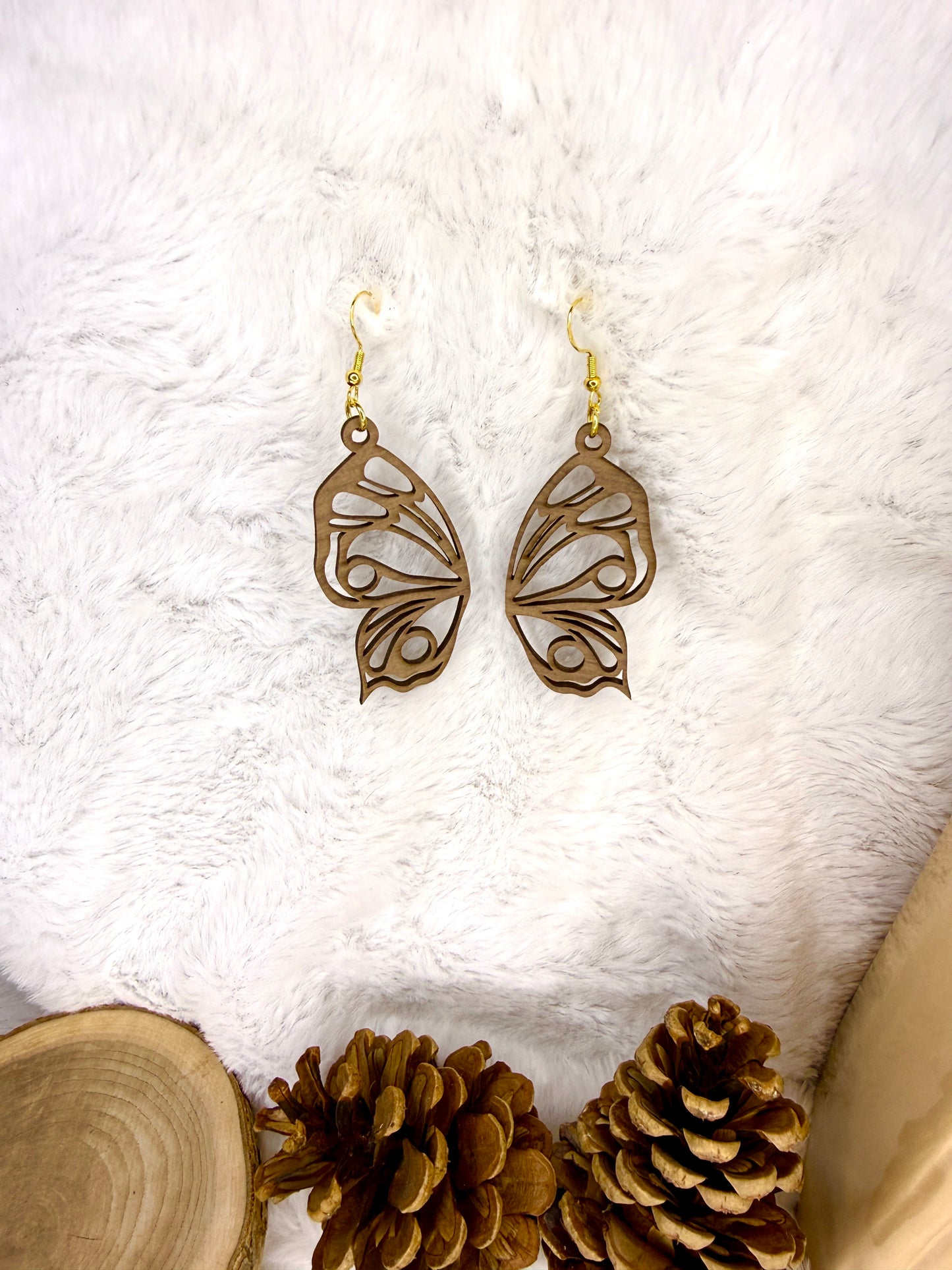 Boucles d’oreilles en bois "Papillon"