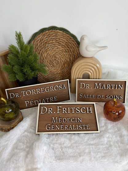 Panneau professionnel – Nom & métier